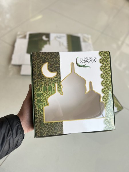 بكيتات مربعة للكعك والشوكلاتة بالنقشة الرمضانية 🌙/ دزينة 12 حبة