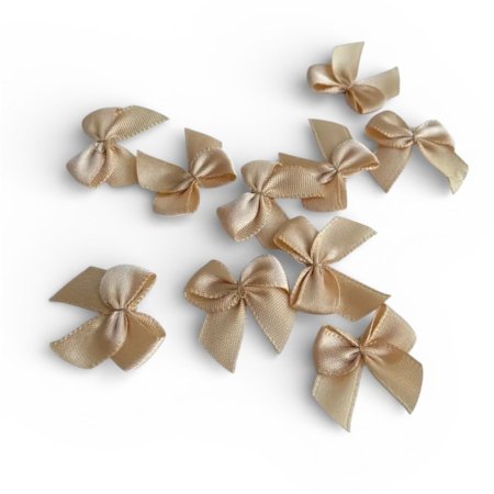 ببيونات جاهزة 🎀 حجم صغير ( 1سم )