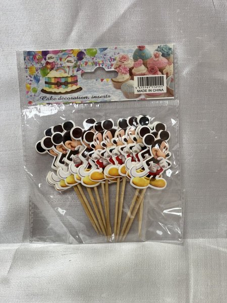 اعواد للكب كيك والزينة