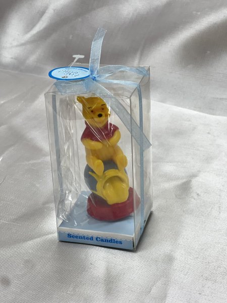 شمع دب العسل ويني