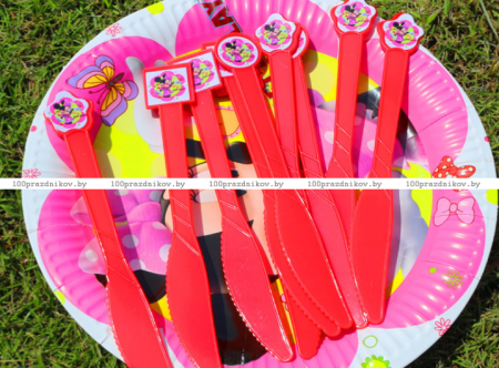 سكاكين بلاستيكية